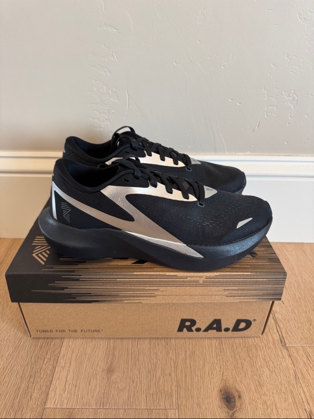 RAD GLOBAL Synth
